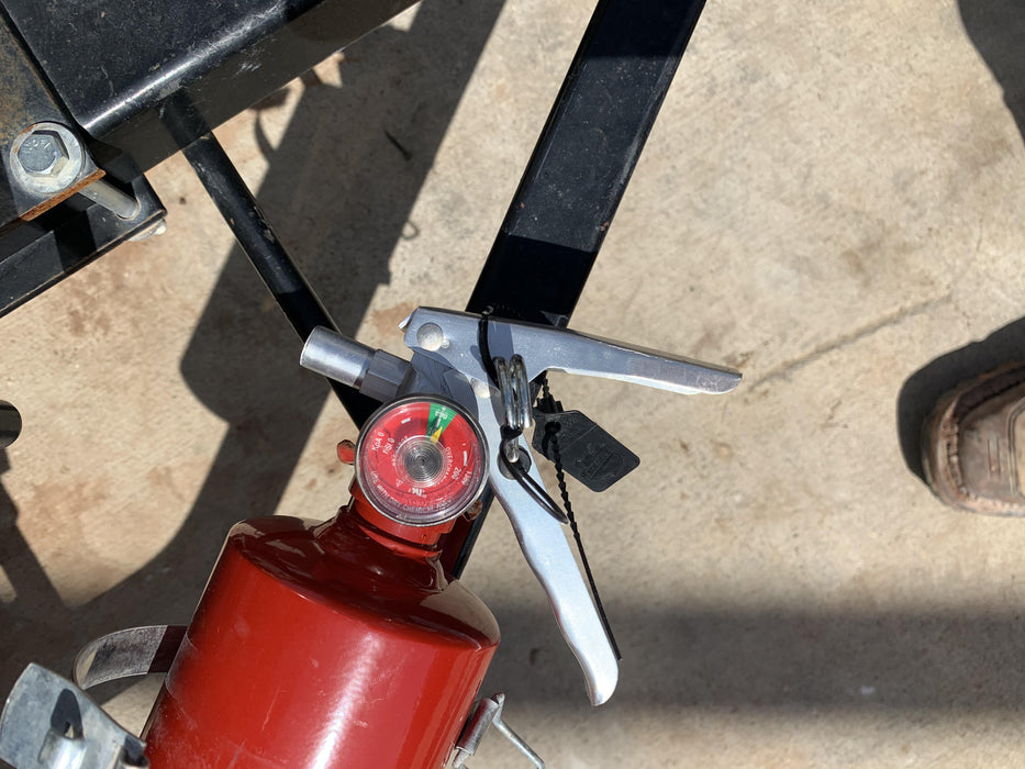 2019 Lincoln Electric Vantage 322 Ready-Pak 3, Two Wheel Trailer, Fender and Light Kit, Cable Rack