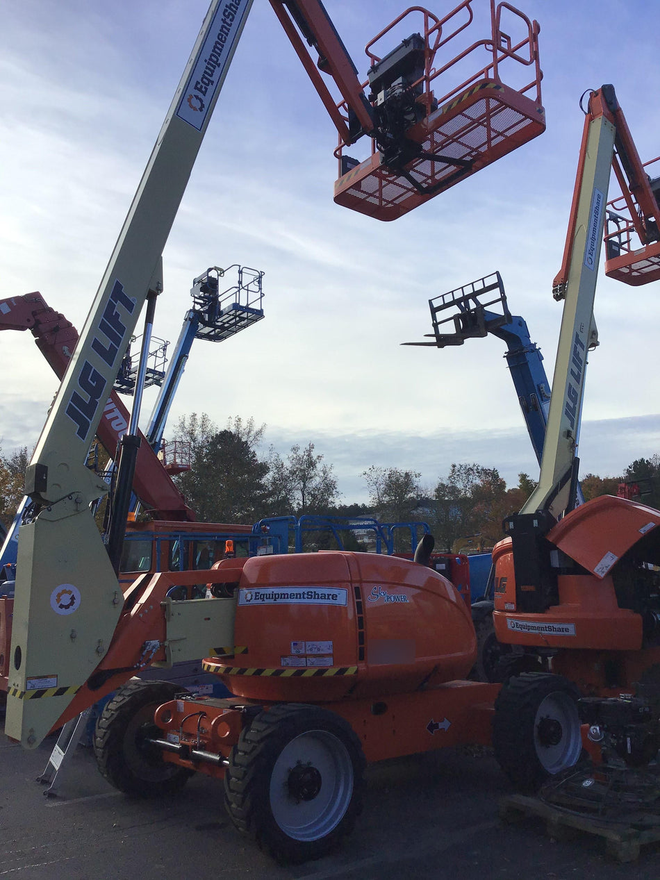 2021 JLG 600AJ