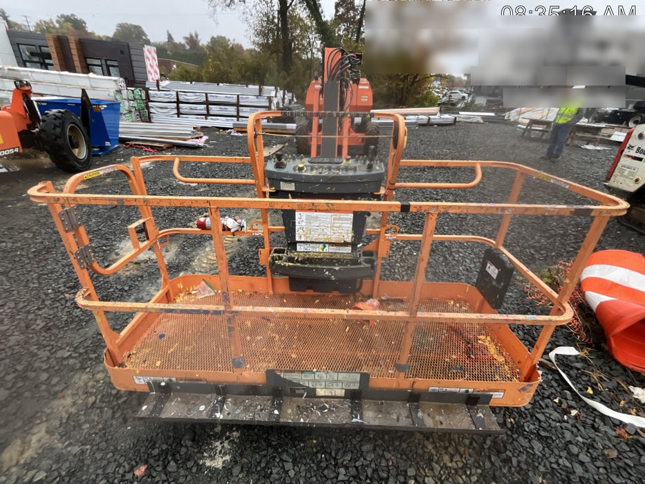 2020 JLG 860SJ