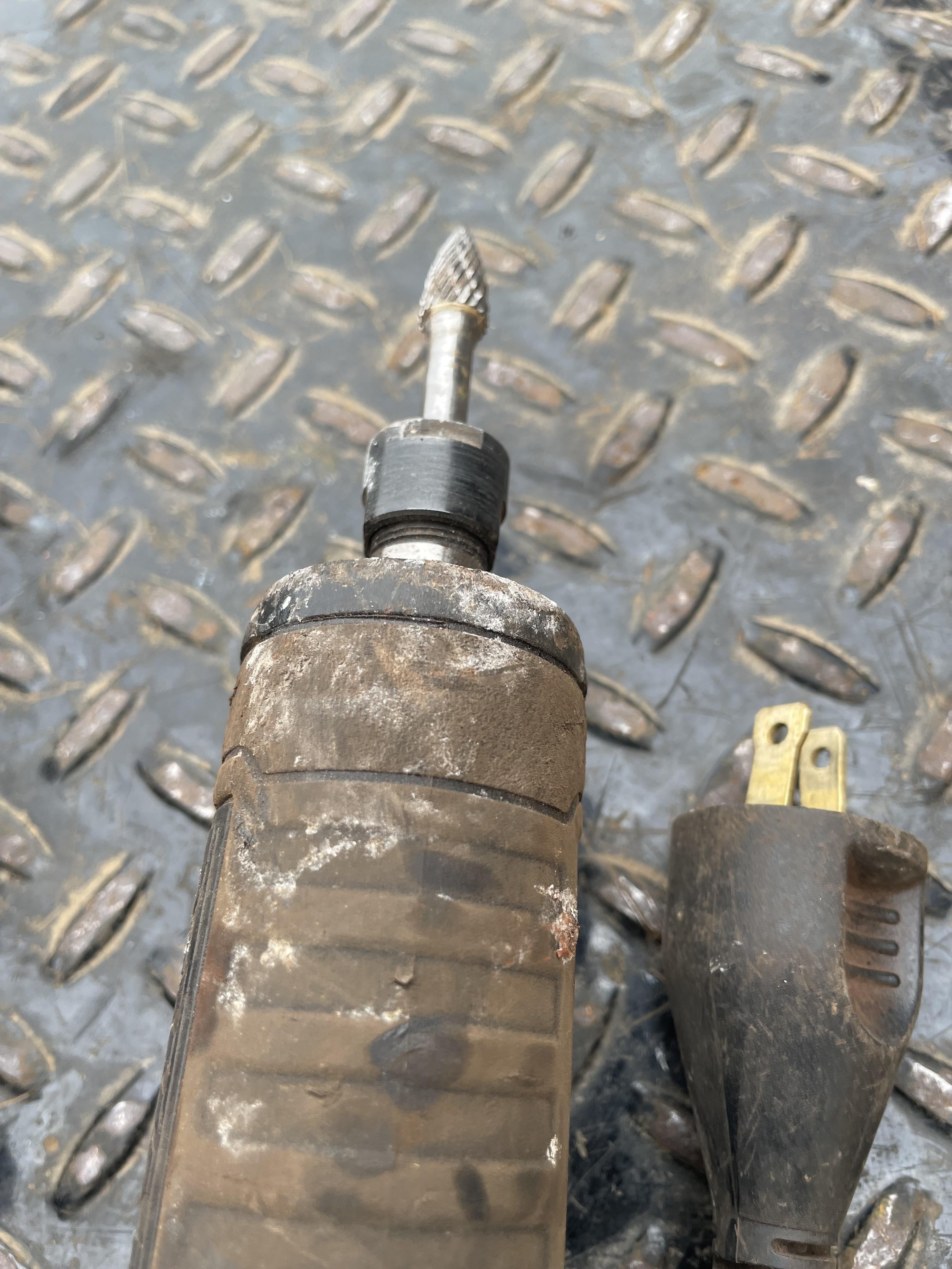 2023 DEWALT DWE4887N