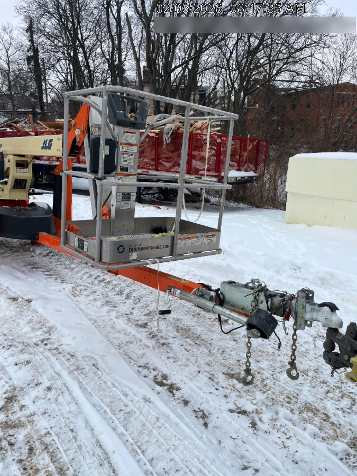 2023 JLG T500J