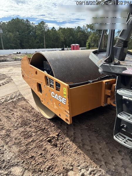 2022 CASE SV211E