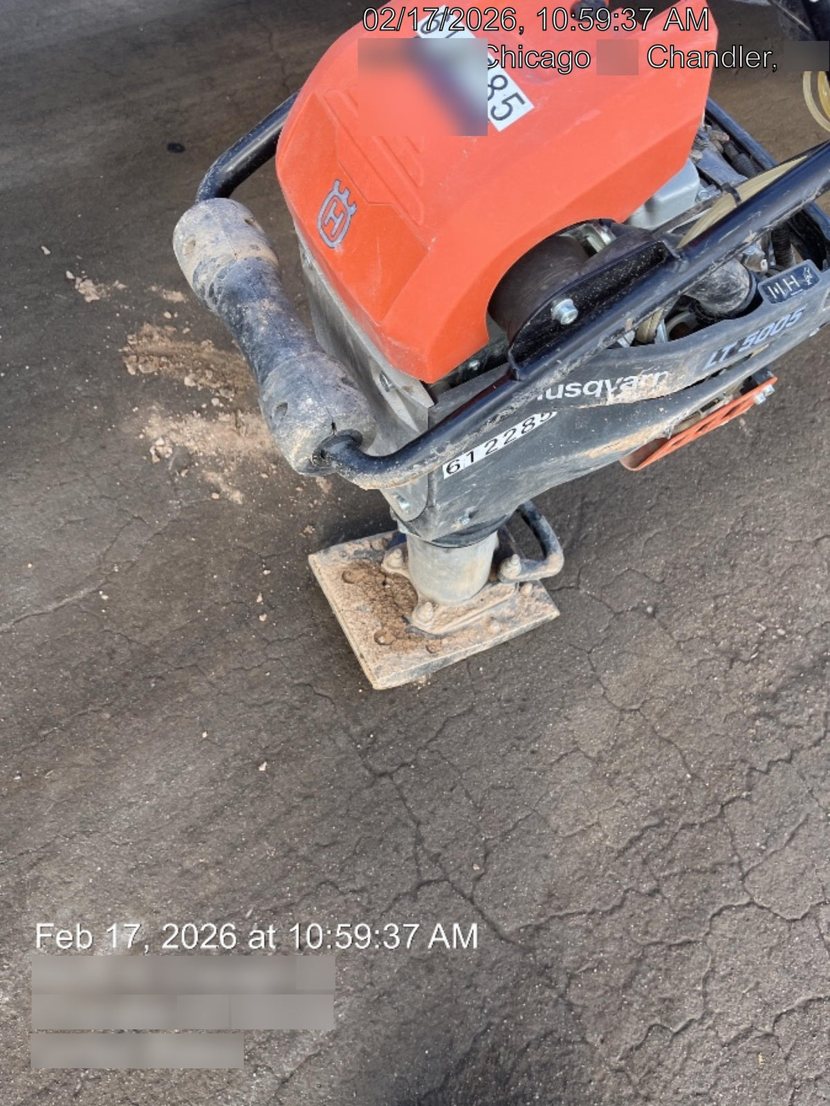 2025 HUSQVARNA LT5005