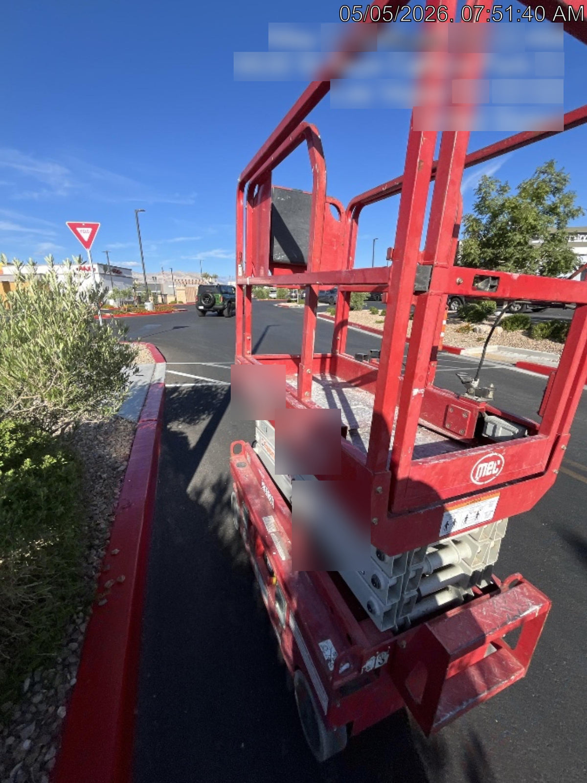 2019 MEC 1330SE MEC 1330SE w/ES Track Hardware, Full Extended 2 Year Warranty