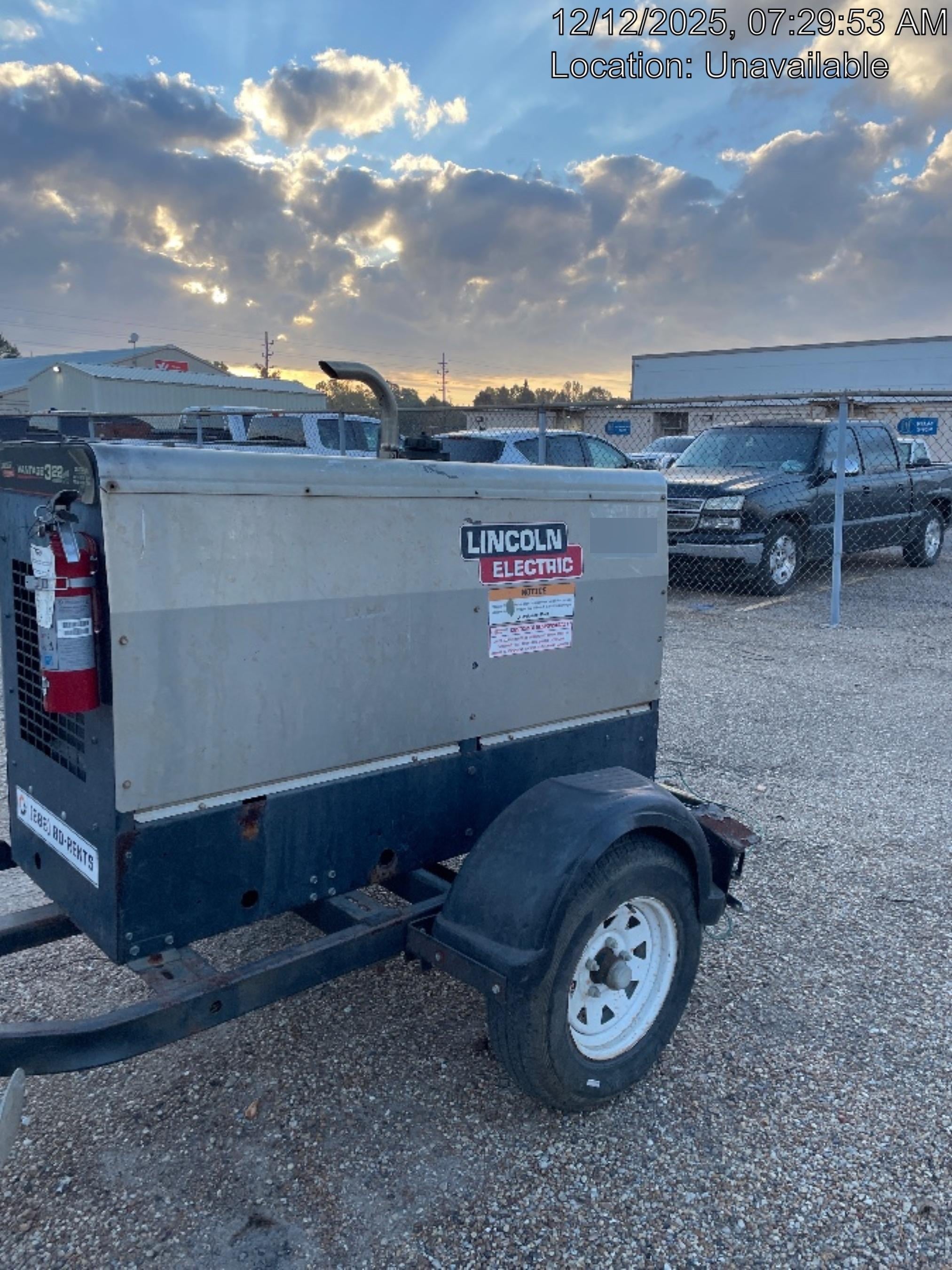 2019 Lincoln Electric Vantage 322 Ready-Pak 3, Two Wheel Trailer, Fender and Light Kit, Cable Rack
