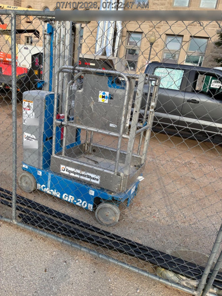 2020 GENIE GR-20