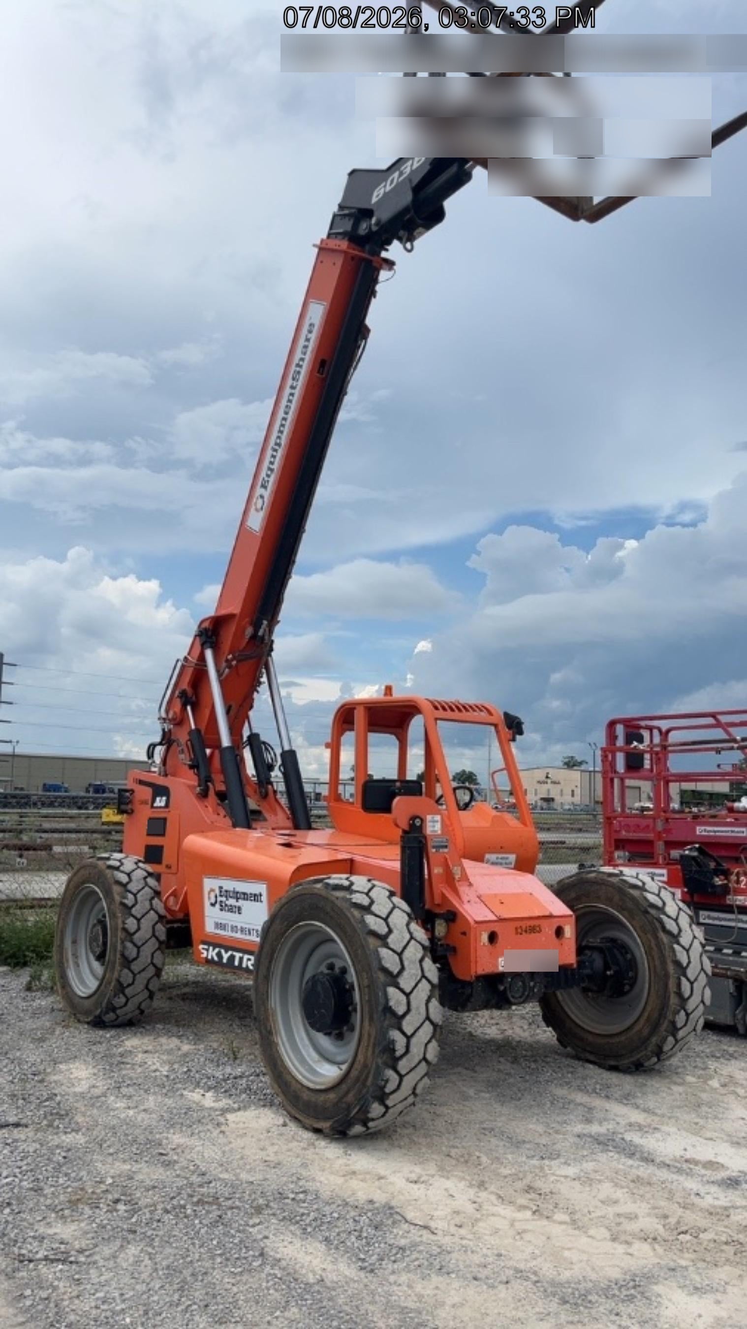 2021 JLG 6036