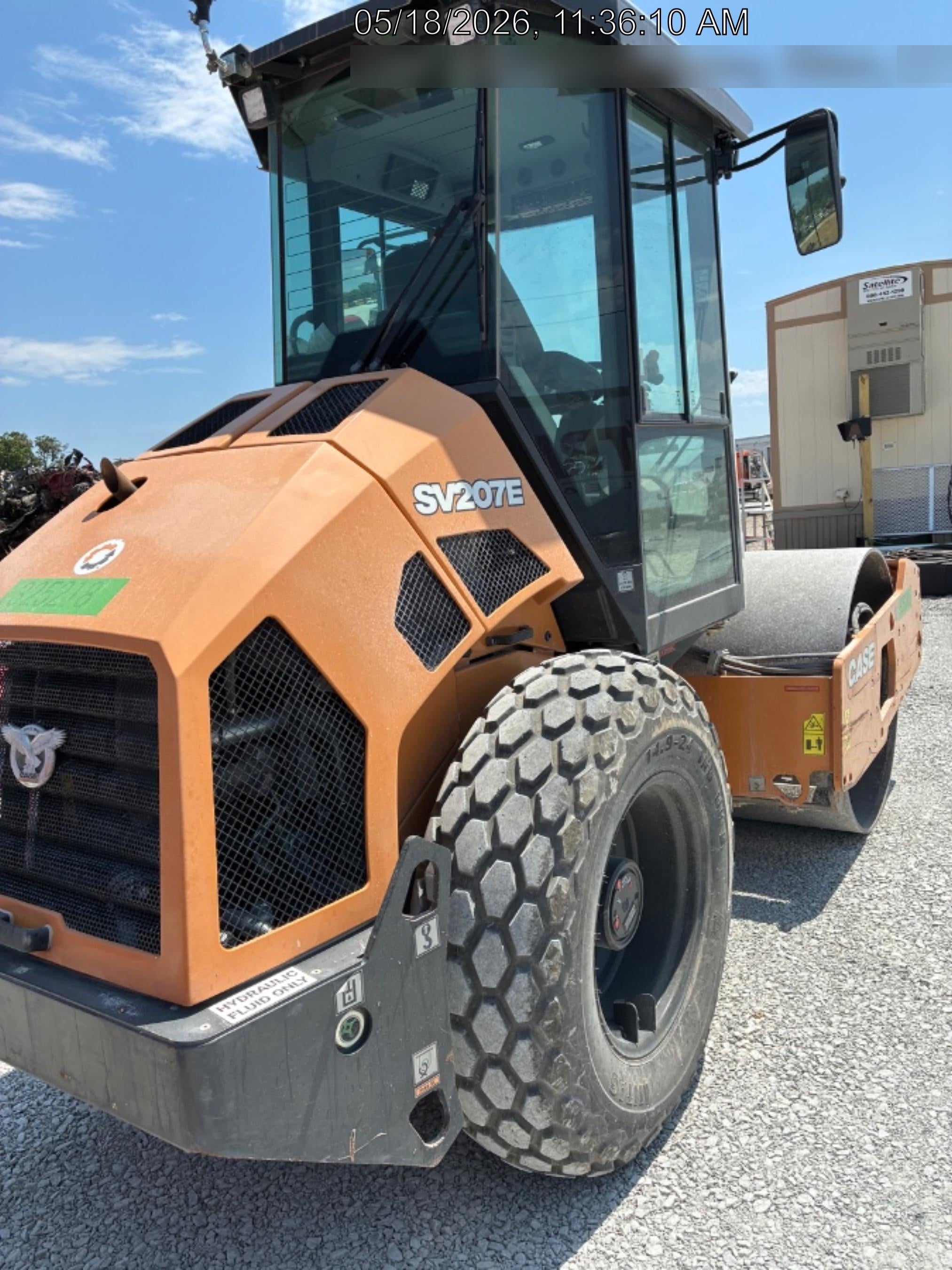 2023 CASE SV207E