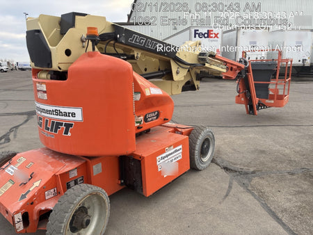 2019 JLG E400AJPN