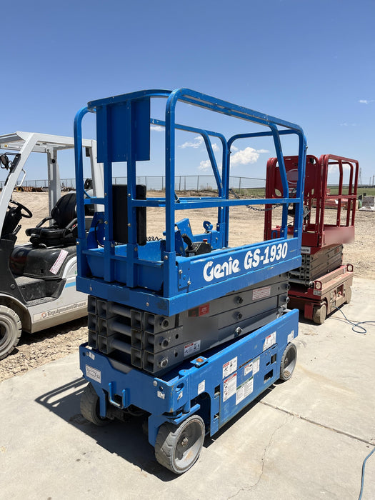 2018 Genie GS-1930 Genie GS-1930 w/Fixed Rail, Chain Entry