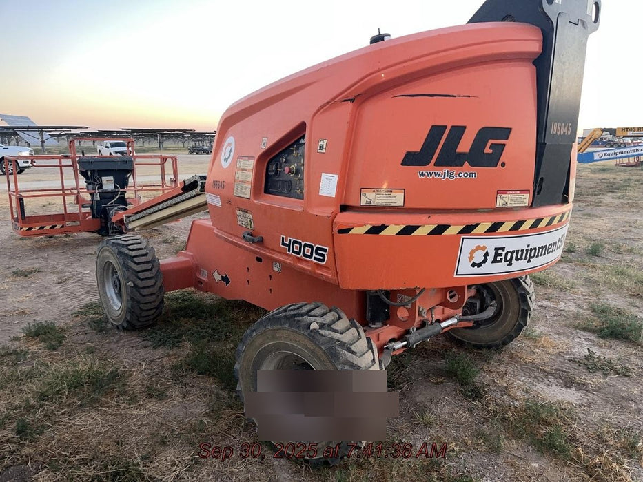2021 JLG 400S