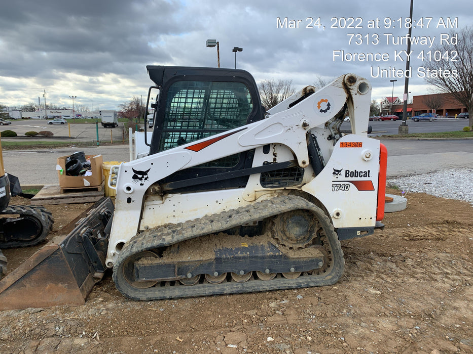 2021 BOBCAT T740