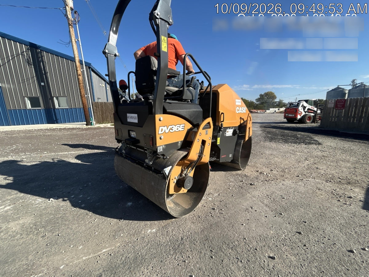 2024 CASE DV36E
