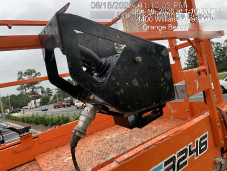 2022 JLG ES3246