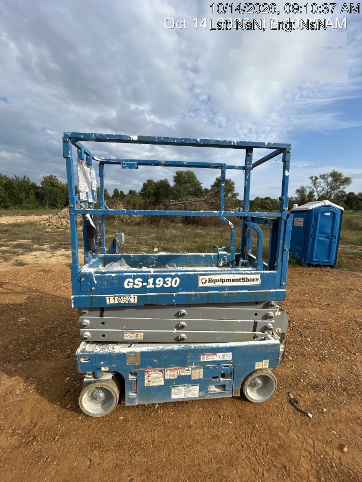 2020 Genie GS-1930 Solid Non Marking Tires, Beacon, Folding rails with half height swing gate