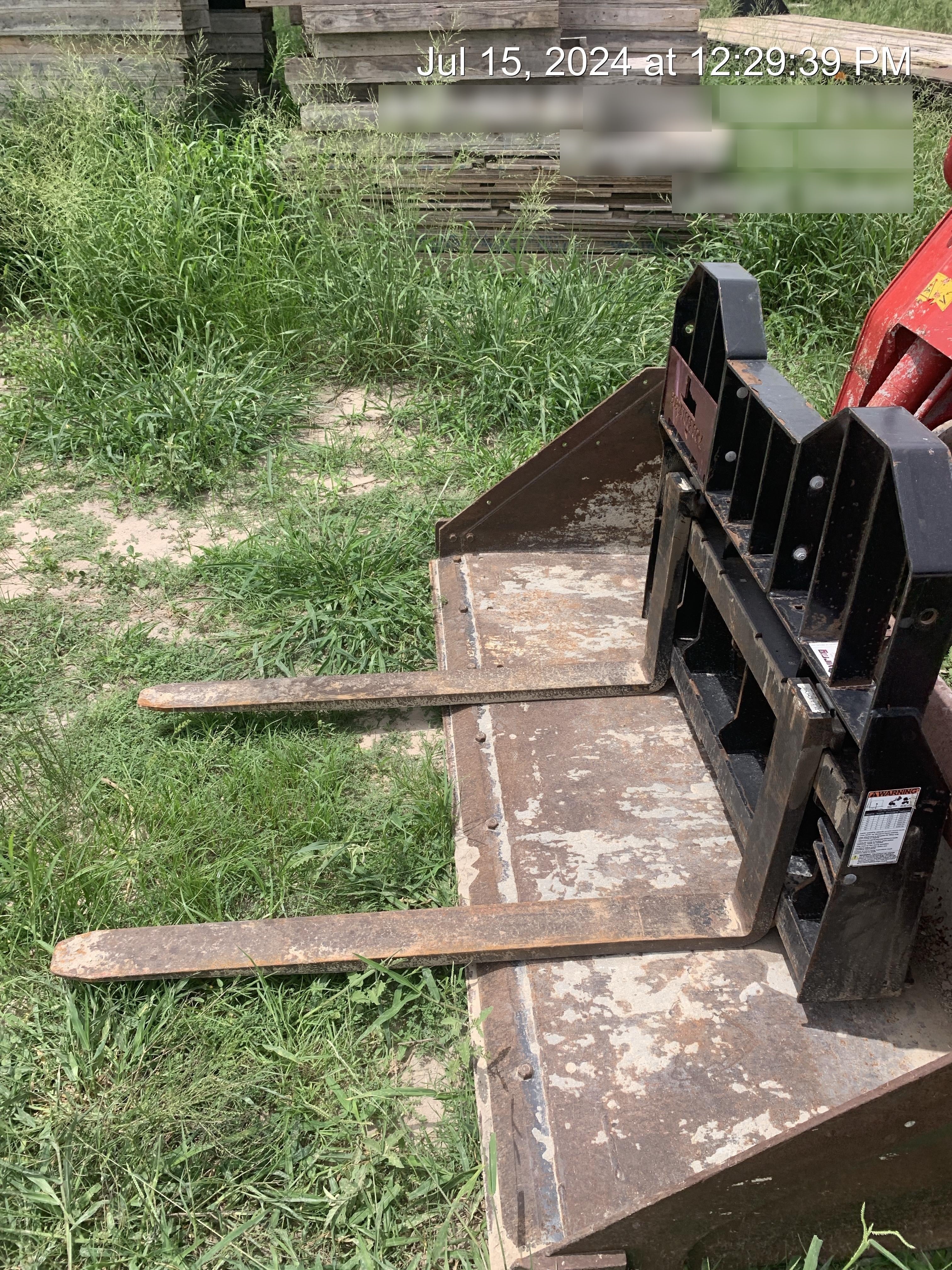 2023 VIRNIG 48" Pallet Forks - Virnig