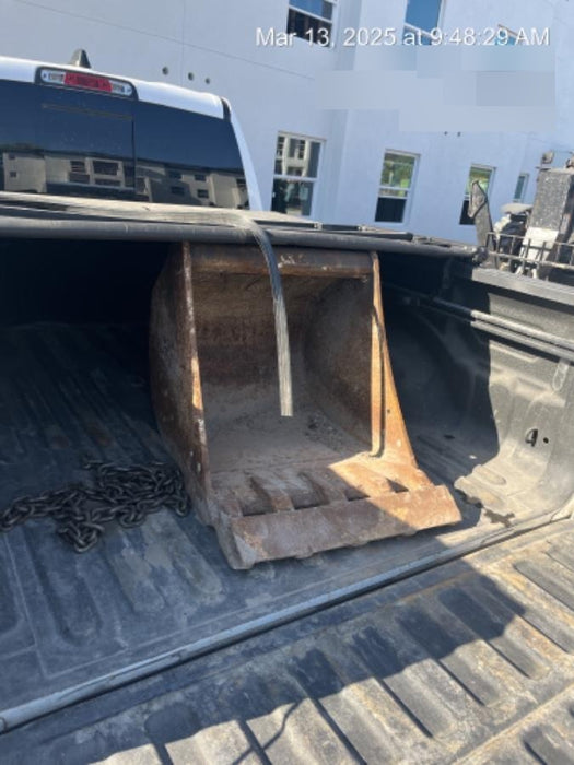 2015 CASE 24" Bucket - Case