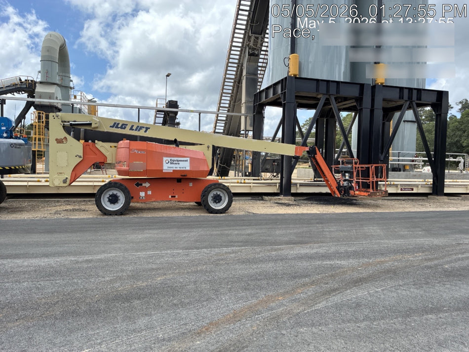 2019 JLG 800AJ