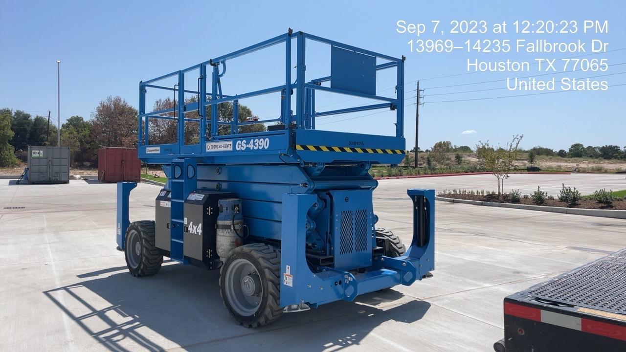 2023 GENIE GS-4390 RT