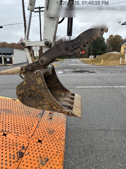 2021 TAKEUCHI TB250-2