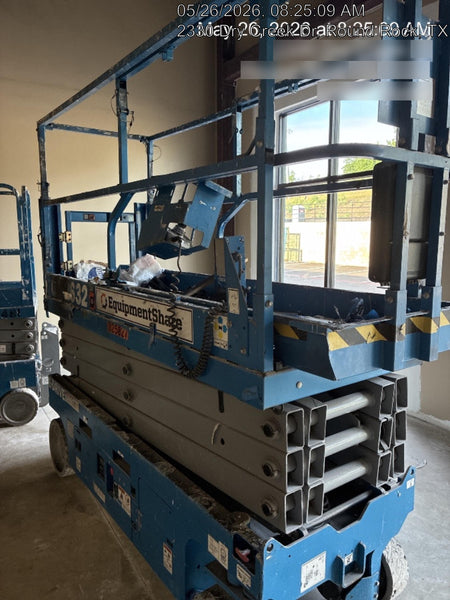 2023 GENIE GS-2632