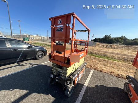 2022 JLG ES1932