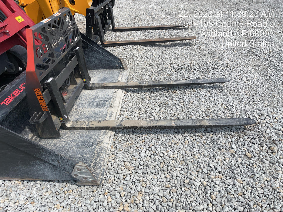 2022 PALADIN 48" Pallet Forks - Paladin