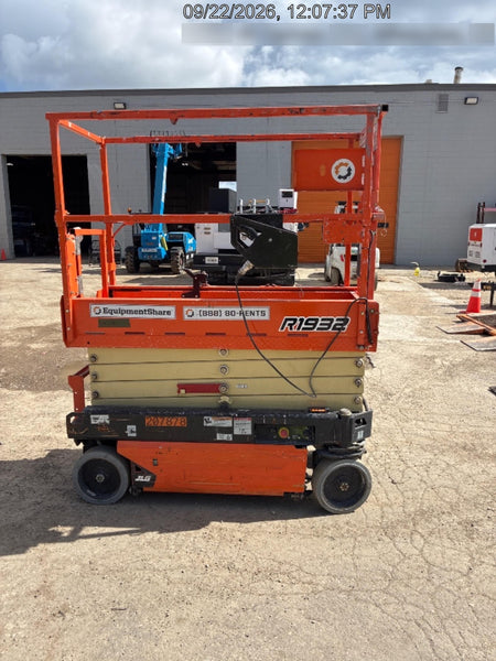 2022 JLG R1932