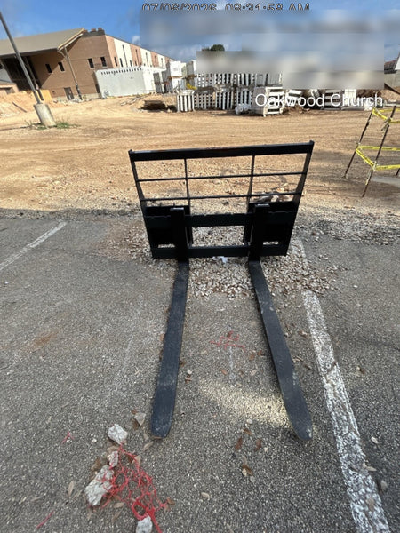 2026 ARROW MATERIAL HANDLING 48" Pallet Forks - Arrow