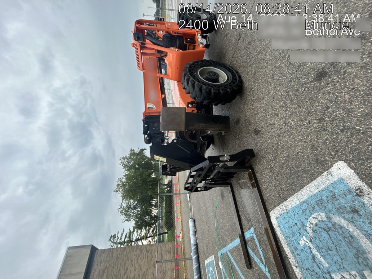 2018 SKYTRAK 10054