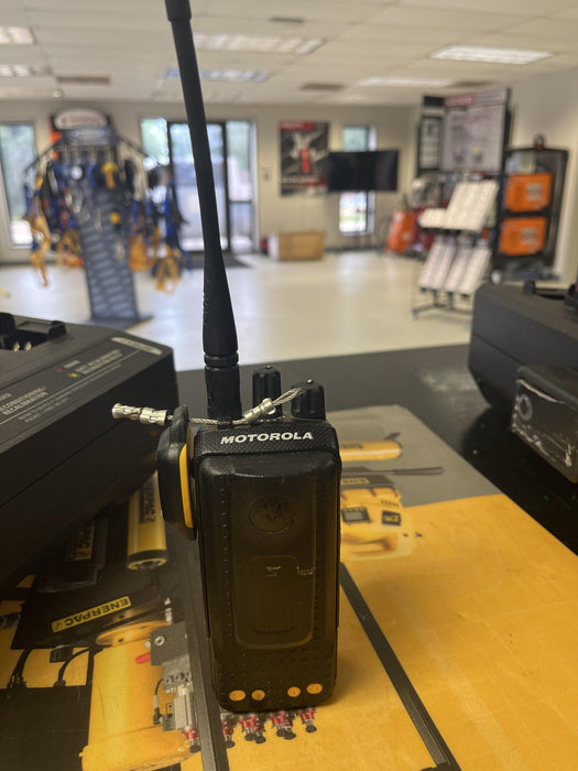 2021 MOTOROLA XPR3300E