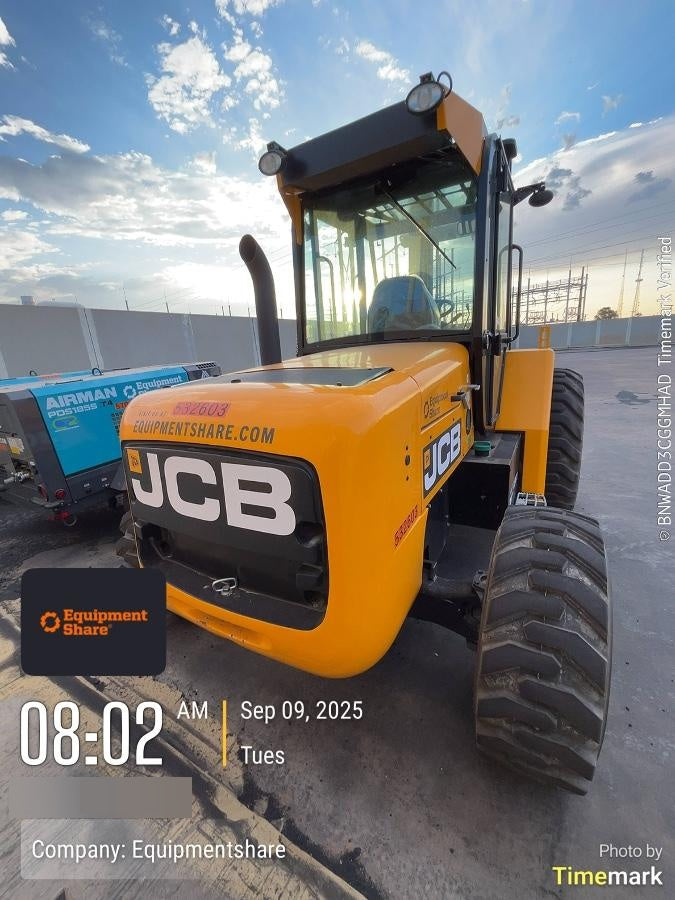 2025 JCB 940-4