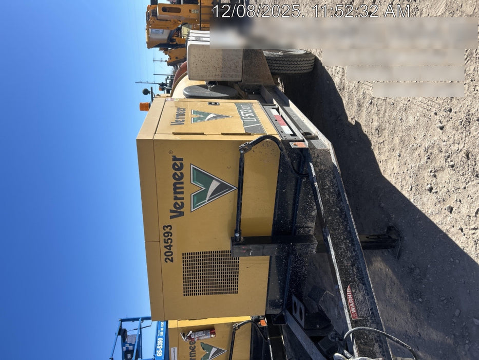 2022 VAC-TRON LP573XDT