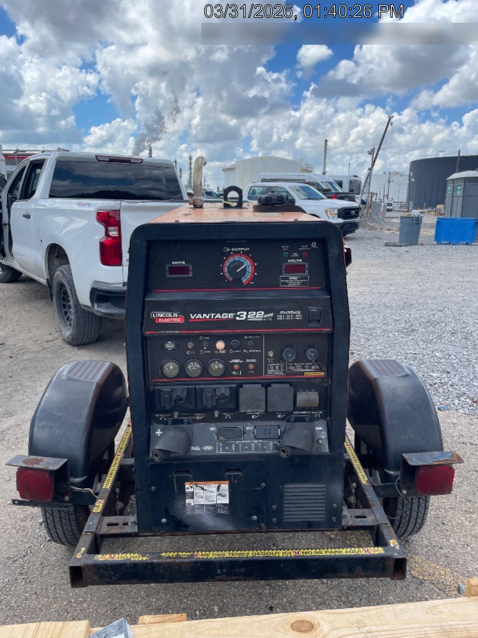 2021 Lincoln Electric Vantage 322 Vantage 322 Ready Pak 3 w/ Decals, ORANGE (includes trailer, cable rack, fender light kit) NO Telematics