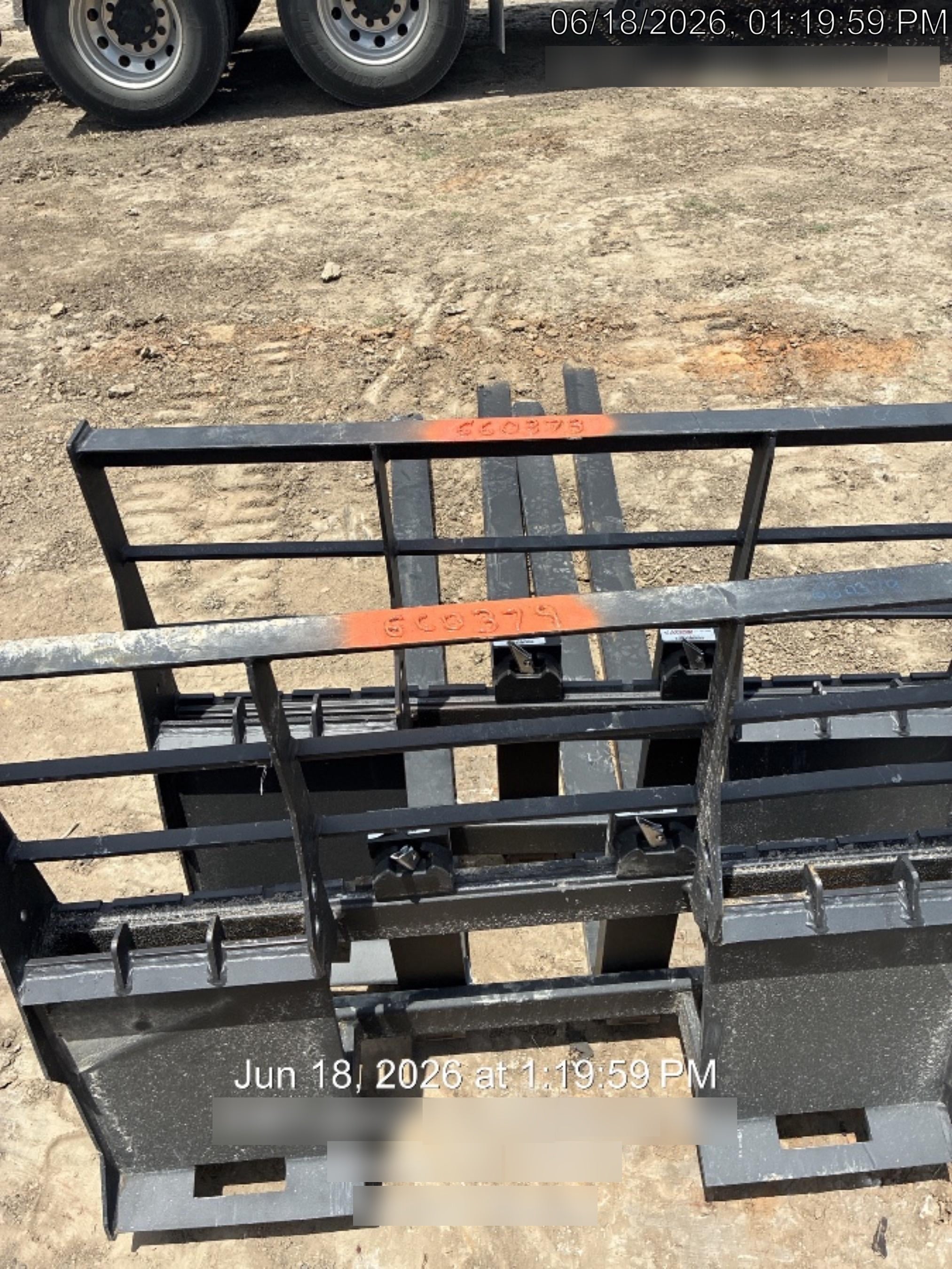 2026 ARROW MATERIAL HANDLING 72" Pallet Forks - Arrow