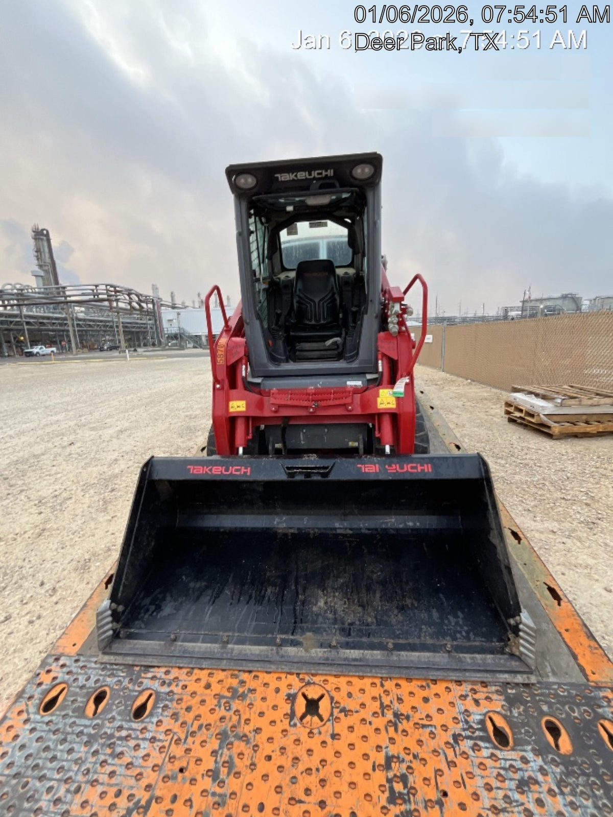 2025 TAKEUCHI TL8R2-CR