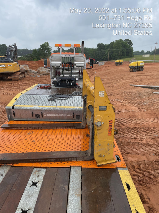 2020 JOHN DEERE 96" Loader Fork Carriage - John Deere