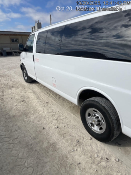 2023 CHEVROLET Express Van - Rental