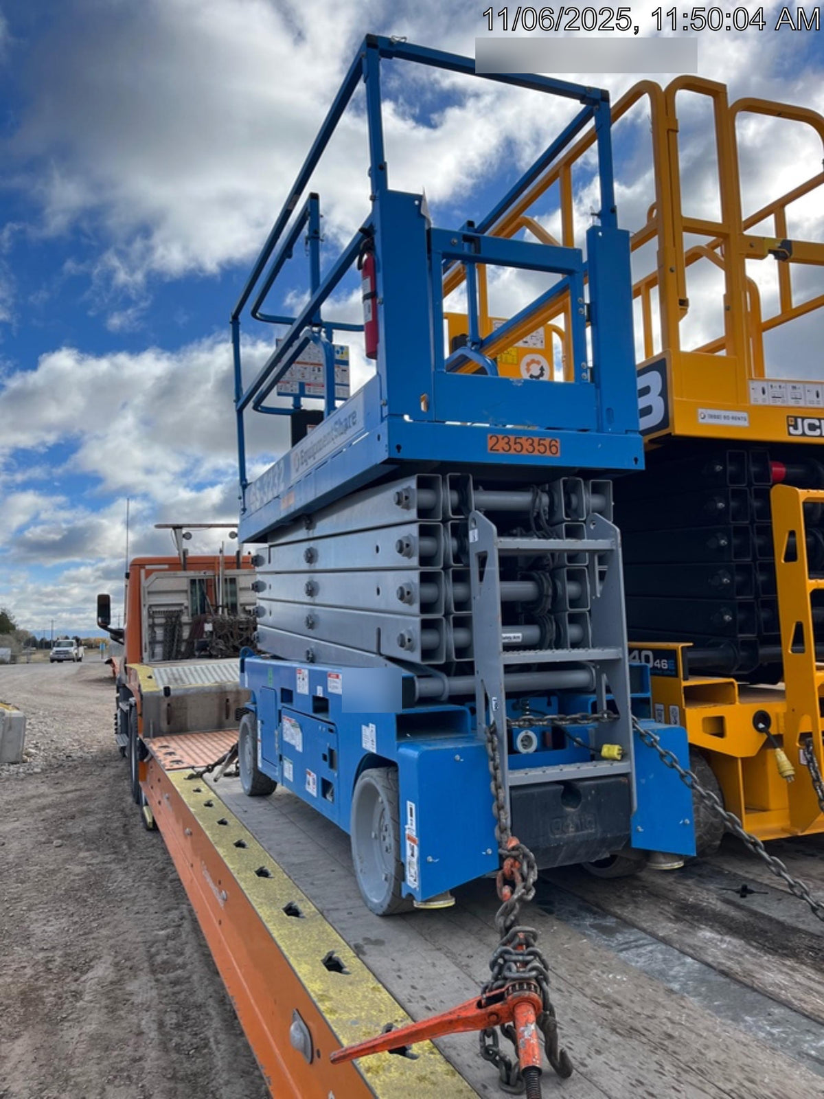 2022 GENIE GS-3232