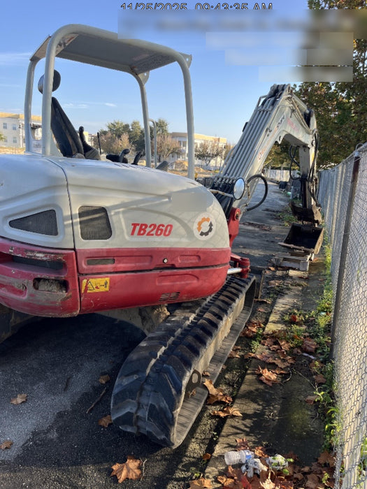 2019 Takeuchi TB260 Canopy, Standard Blade, Auxiliary hydraulics w/Manual QC, Hydraulic thumb, 12" ,18", 24" Bucket