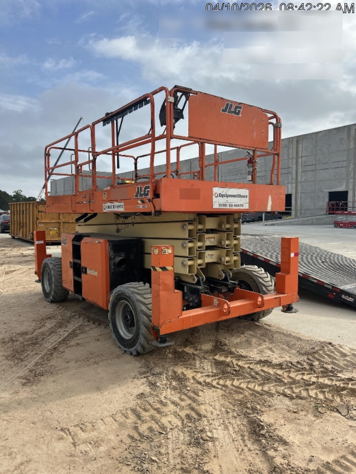 2020 JLG 430LRT