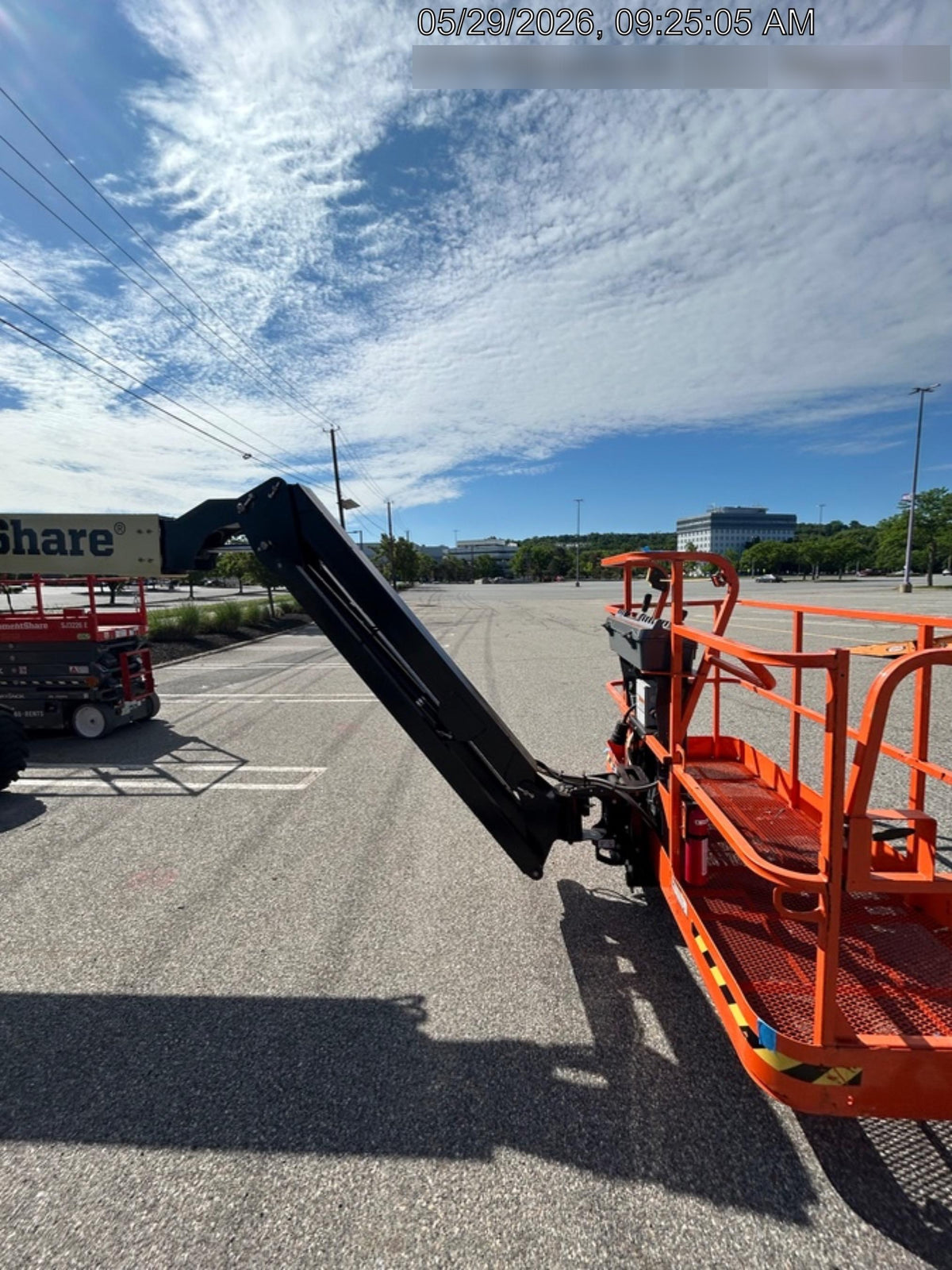 2025 JLG 460SJ