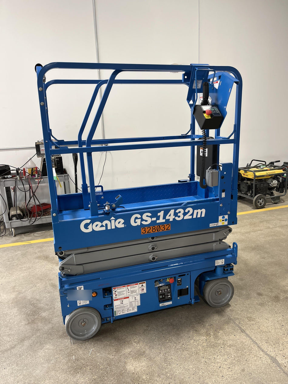 2023 GENIE GS-1432