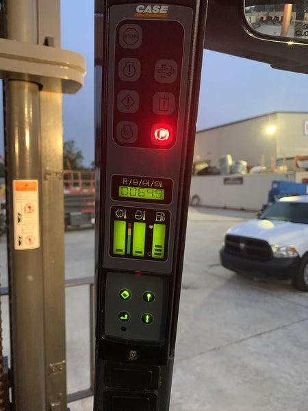 2019 CASE 588H