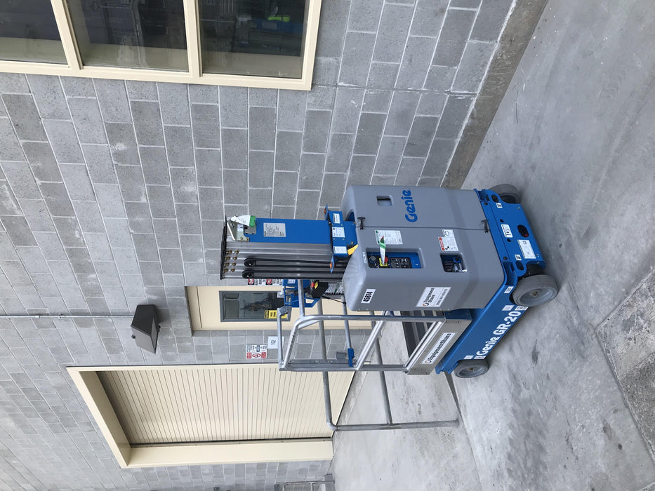 2019 GENIE GR-20