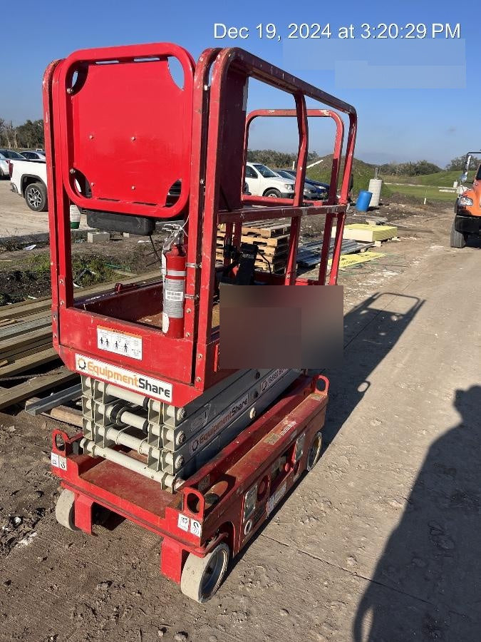 2019 MEC 1330SE MEC 1330SE w/ES Track Hardware, Full Extended 2 Year Warranty