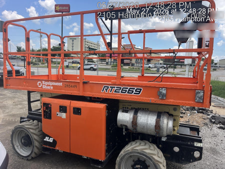 2022 JLG RT2669