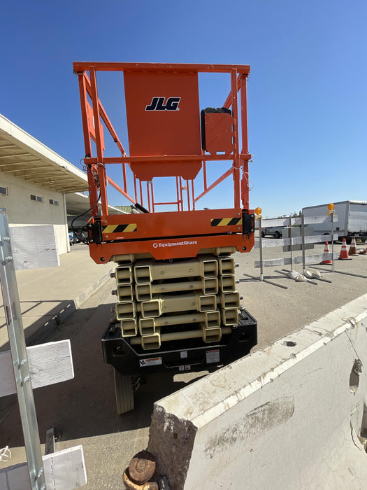 2022 JLG R4045