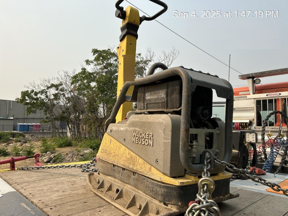 2020 Wacker Neuson DPU4545HEH Reversible Plate Compactor, Diesel