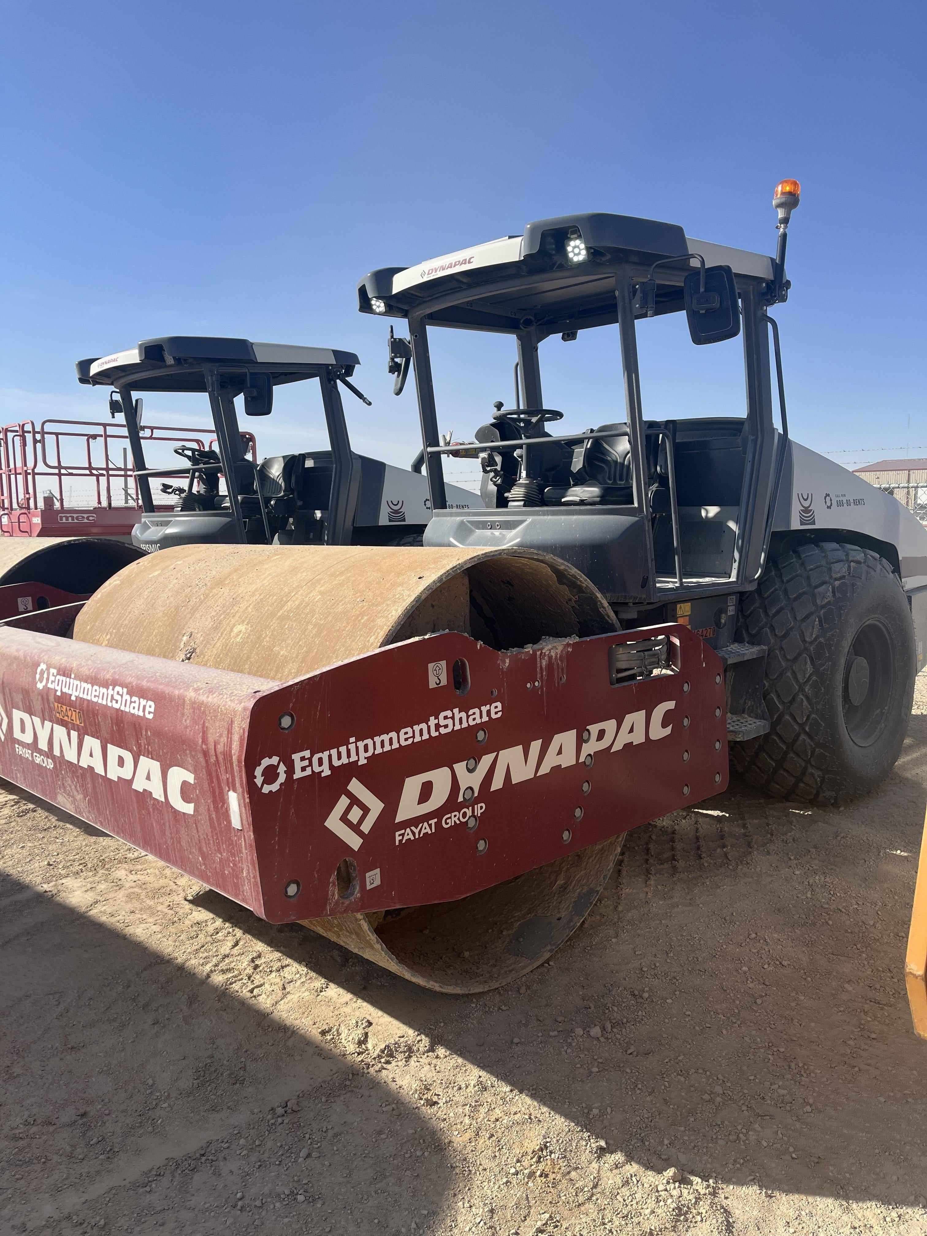 2024 DYNAPAC CA2500D